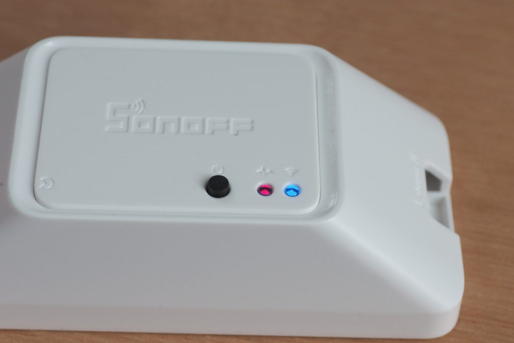 Sonoff Basicr3を入手 スマートコンセントの新型 開封編 電気仕掛けの家